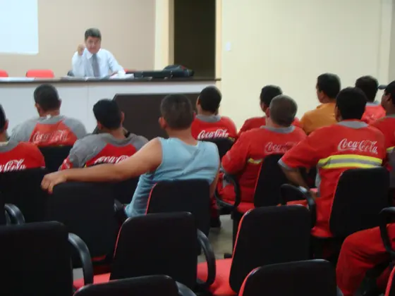 Atividade de diálogo e organização junto à categoria.
